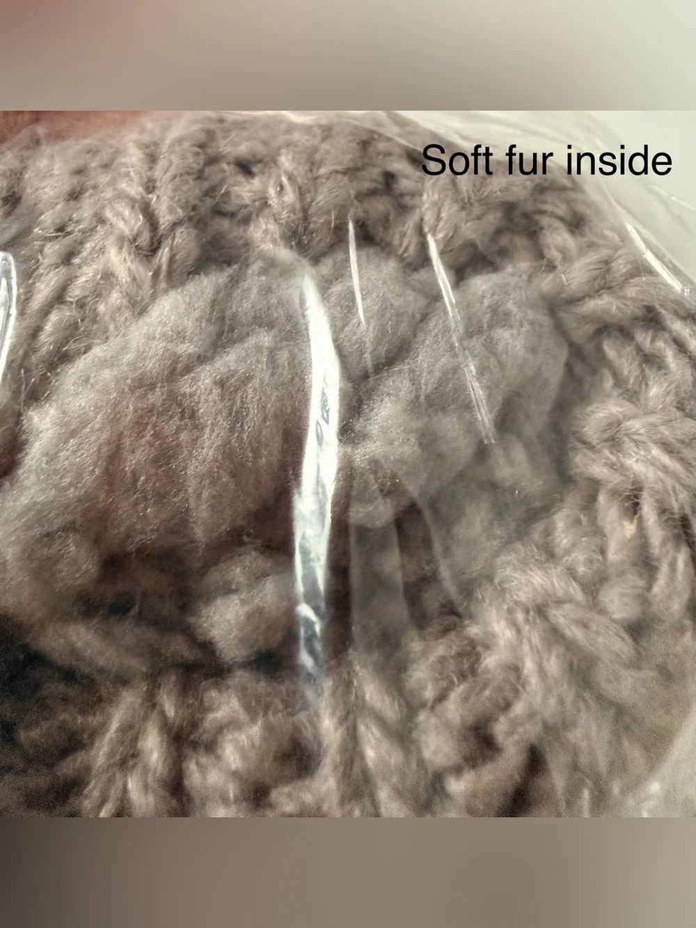 Muk Luks Gray Cable-Knit Pom-Pom Socks L / XL
